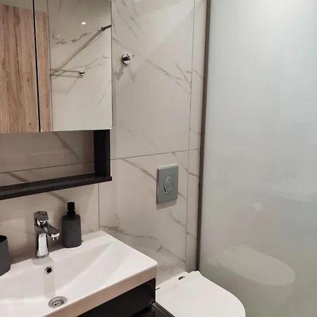 Sirokos 克法洛斯